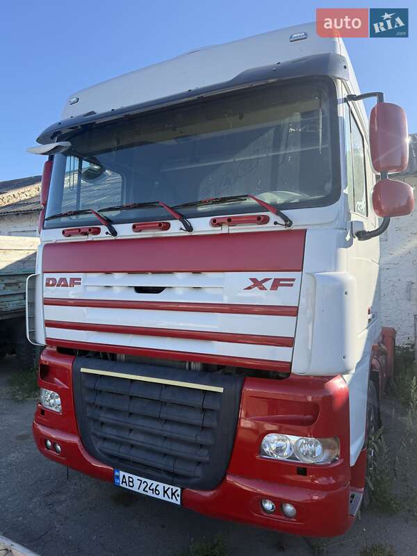 Тягач DAF XF 105 2006 в Виннице