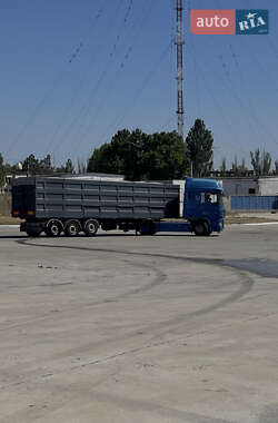 Контейнеровоз DAF XF 105 2007 в 