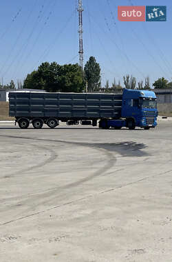 Контейнеровоз DAF XF 105 2007 в 