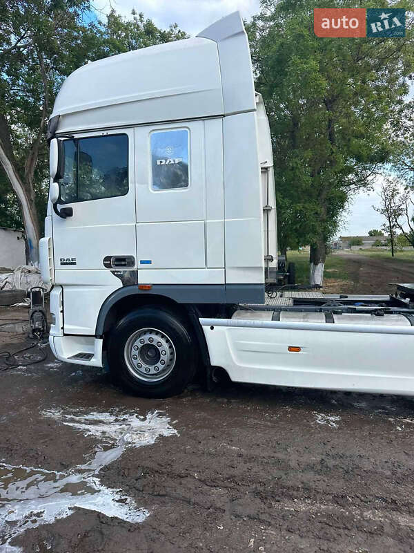 Тягач DAF XF 105 2013 в Миколаєві фото 3 Тягач DAF XF 105 2013 в Миколаєві