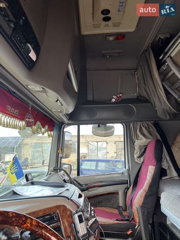 Тягач DAF XF 105 2009 в Жовкве