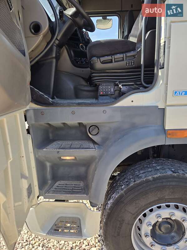 Тягач DAF XF 105 2013 в Бучаче