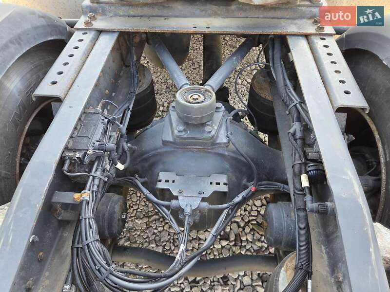 Тягач DAF XF 105 2013 в Бучаче