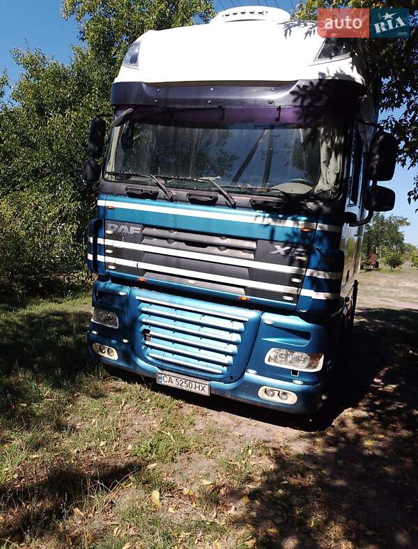 Тягач DAF XF 105 2010 в Черкассах фото 3 Тягач DAF XF 105 2010 в Черкассах