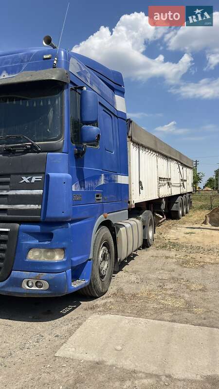 Зерновоз DAF XF 105 2009 в Баштанке