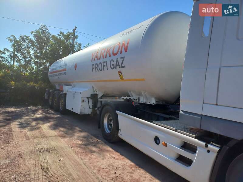 Тягач DAF XF 105 2010 в Житомире