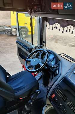 Самосвал DAF XF 105 2006 в 