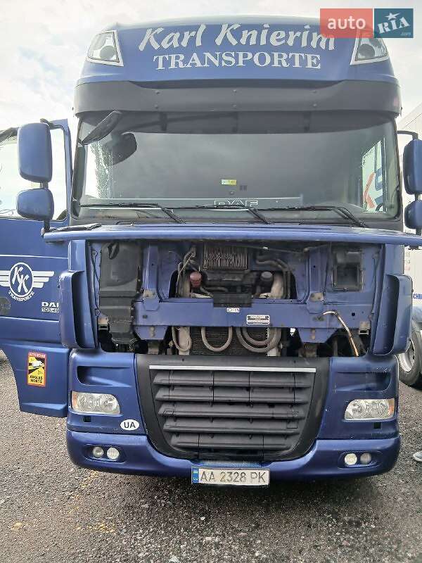 Тягач DAF XF 105 2010 в Киеве