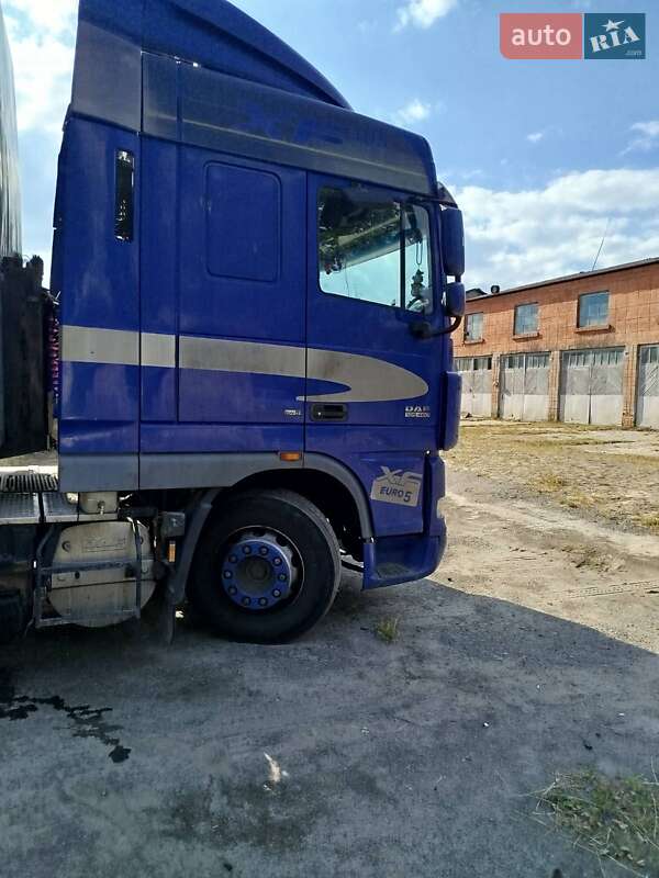 Тентованый DAF XF 105 2008 в Ровно