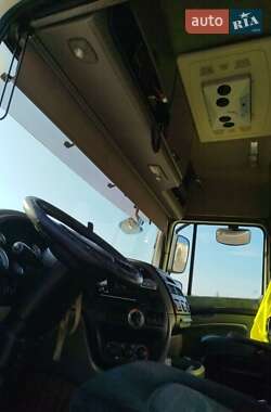 Тягач DAF XF 105 2011 в 