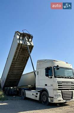 Тягач DAF XF 105 2013 в 