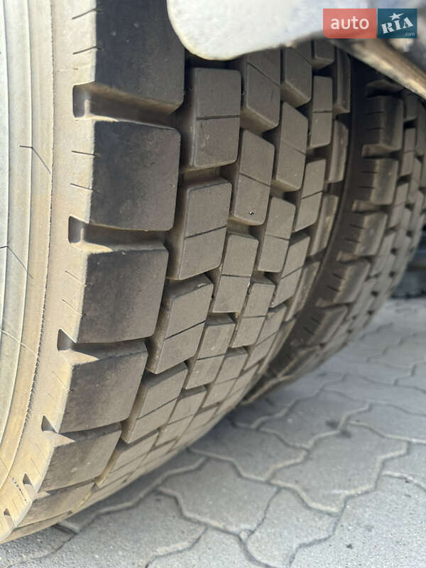 Тягач DAF XF 105 2012 в Сарнах