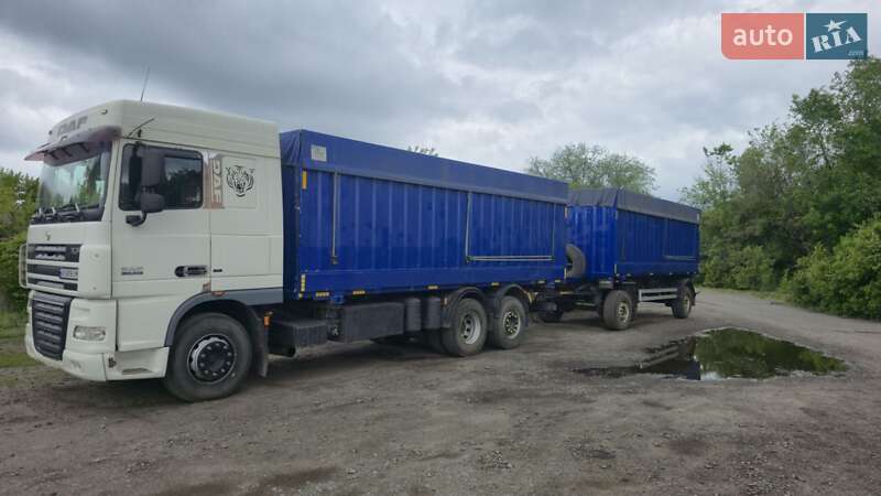 Контейнеровоз DAF XF 105 2006 в Барвінковому
