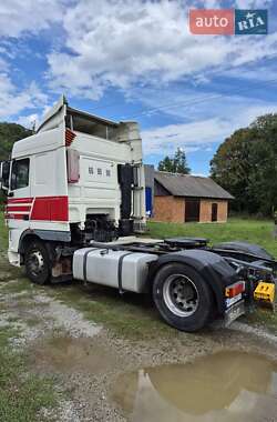 Тягач DAF XF 105 2011 в 