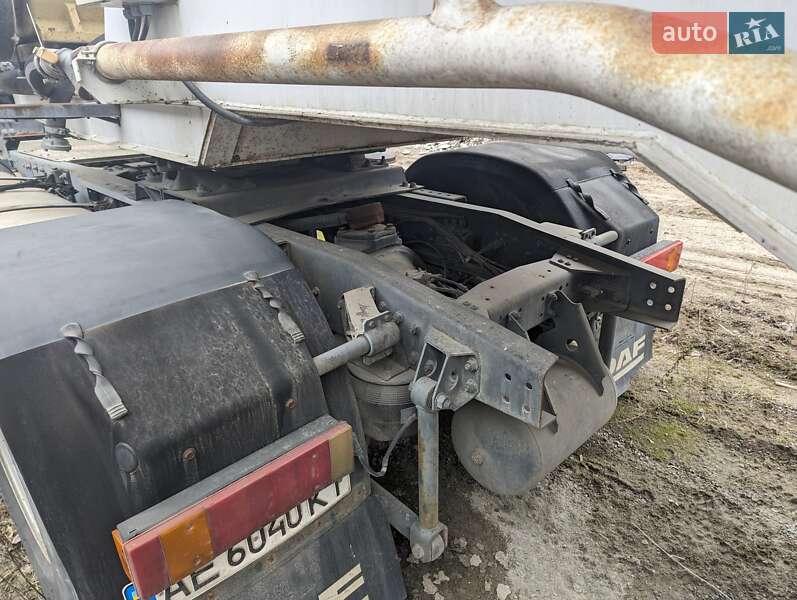 Тягач DAF XF 105 2010 в Киеве