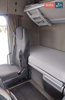 Тягач DAF XF 105 2013 в 