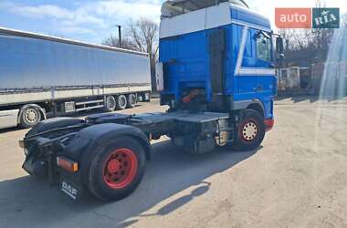 Тягач DAF XF 105 2010 в 