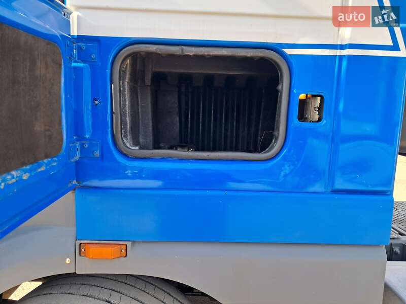 Тягач DAF XF 105 2010 в Львове