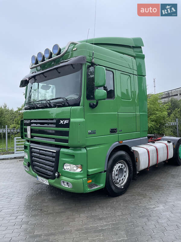 Тягач DAF XF 105 2007 в Львове