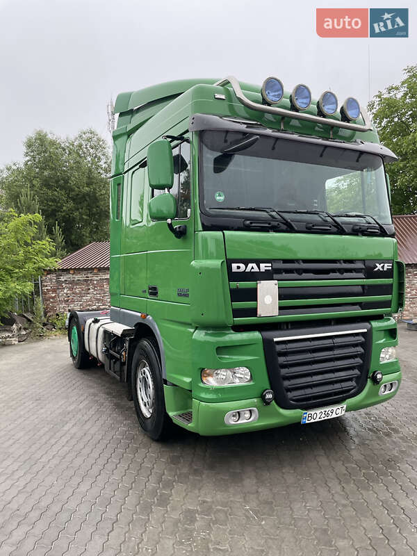 Тягач DAF XF 105 2007 в Львове