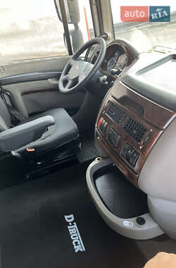 Тягач DAF XF 105 2012 в 