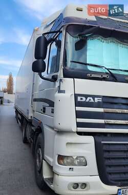 Тягач DAF XF 105 2008 в 