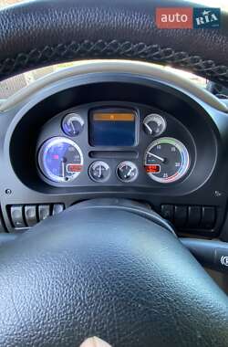 Тягач DAF XF 105 2012 в 