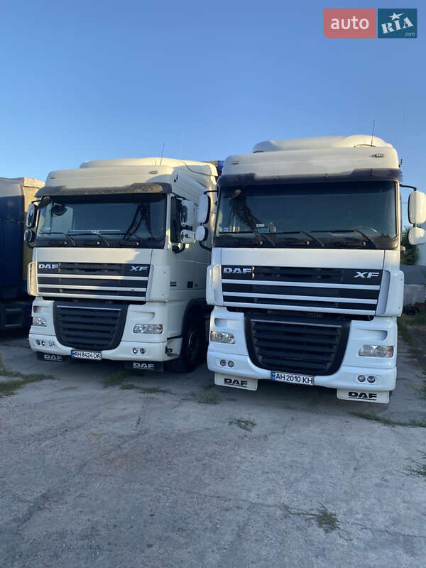 Тягач DAF XF 105 2013 в Дніпрі