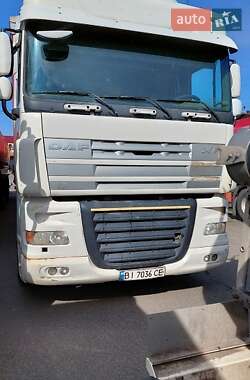 Тягач DAF XF 105 2010 в 