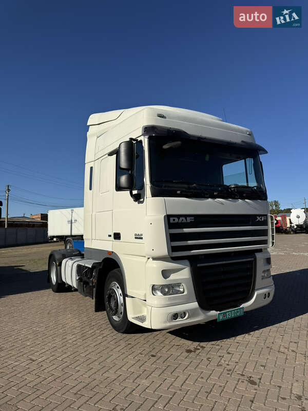 Тягач DAF XF 105 2013 в Виннице