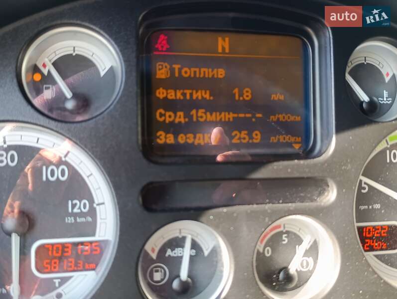 Тягач DAF XF 105 2012 в Ровно