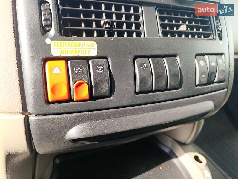 Тягач DAF XF 105 2012 в Ровно