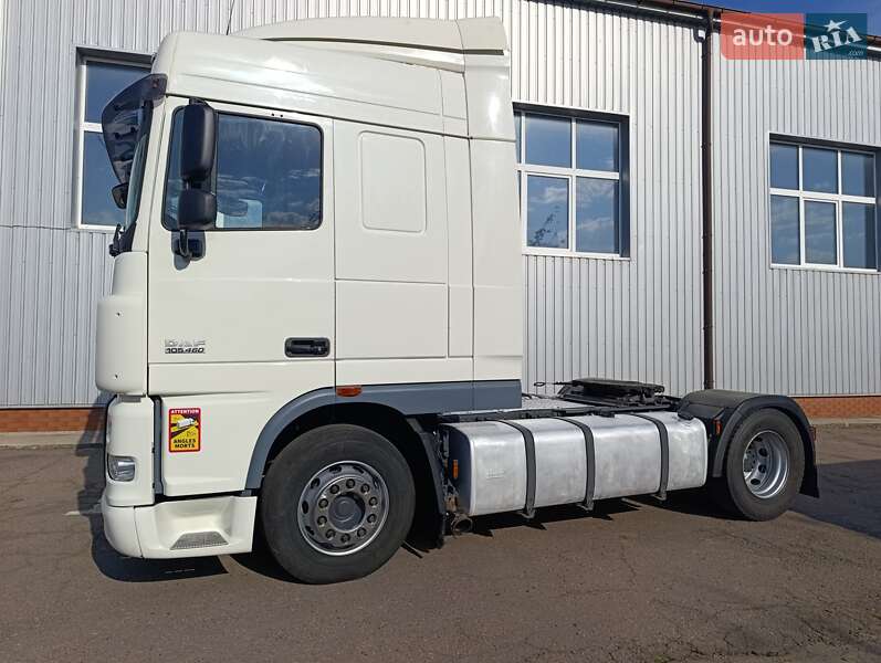 Тягач DAF XF 105 2012 в Ровно
