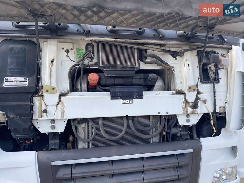 Тягач DAF XF 105 2011 в Звягеле
