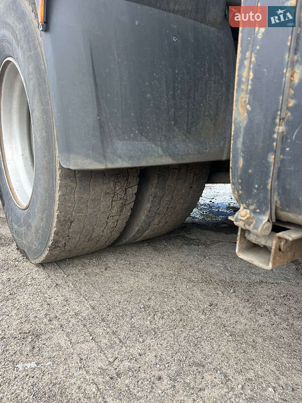 Зерновоз DAF XF 105 2012 в Кременчуге