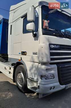 Зерновоз DAF XF 105 2012 в 