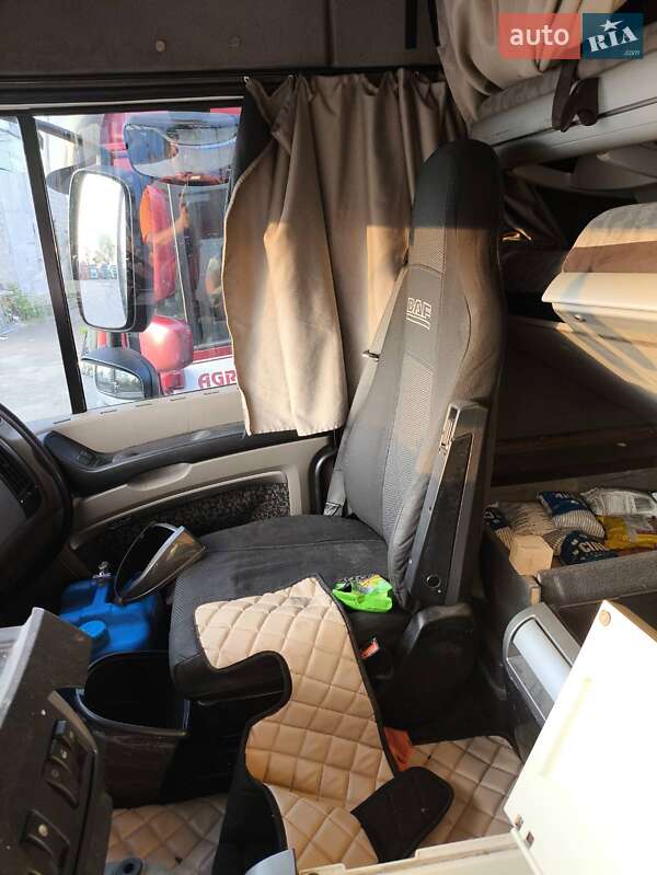 Тягач DAF XF 105 2007 в Киеве