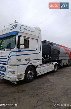 Тягач DAF XF 105 2012 в 