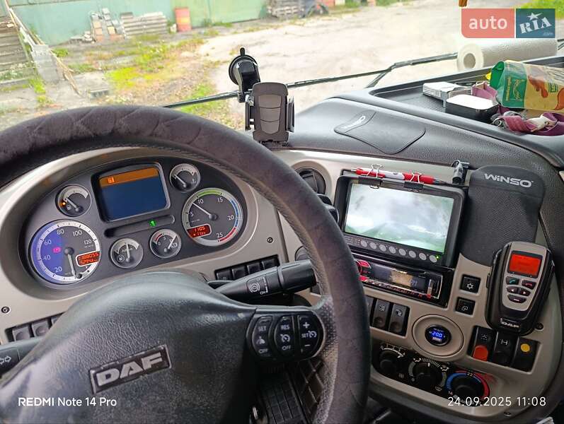 Тягач DAF XF 105 2012 в Дубні