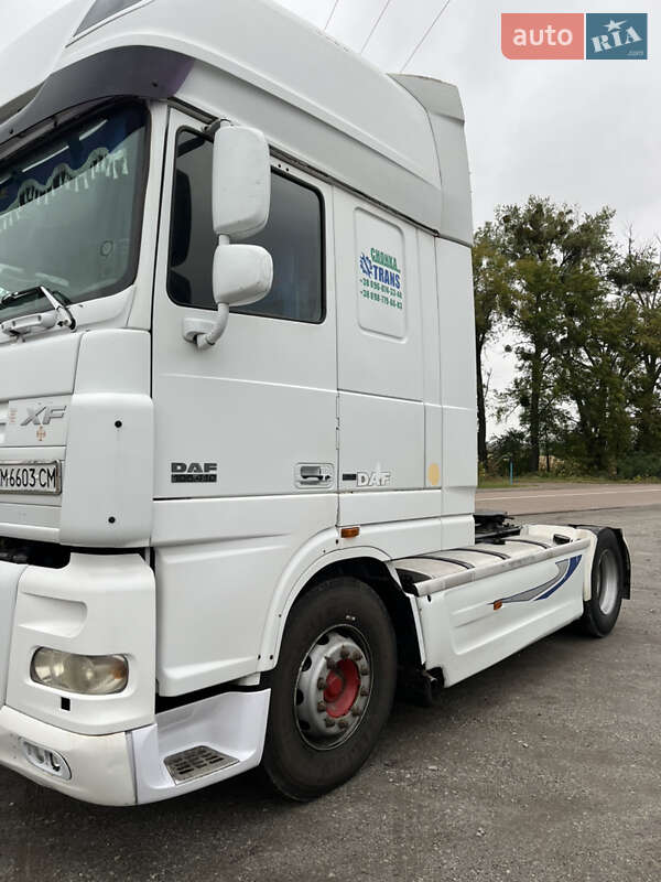 Зерновоз DAF XF 105 2006 в Чуднове