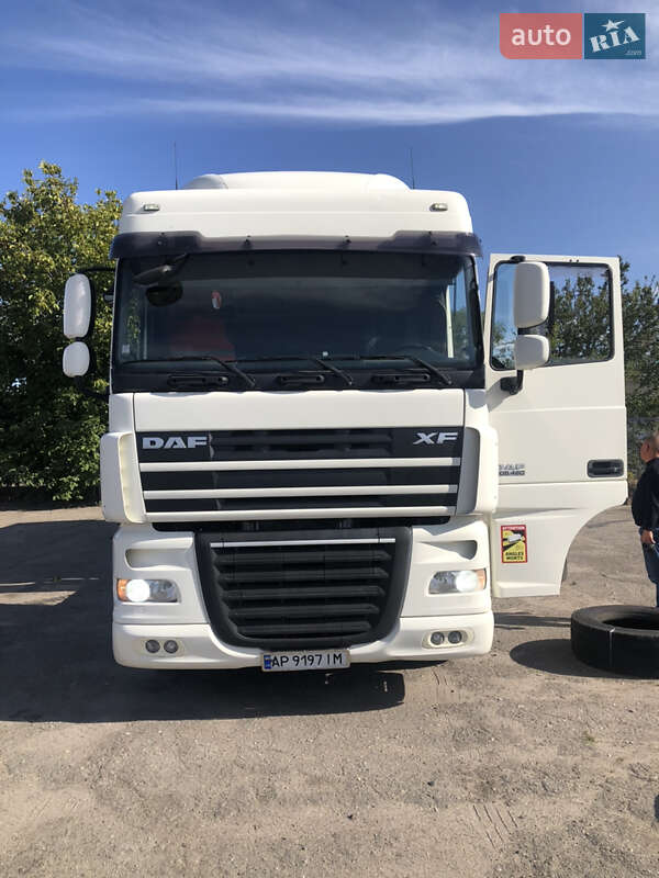 Тягач DAF XF 105 2013 в Запорожье