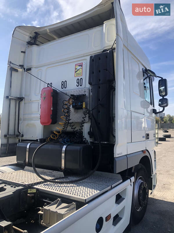 Тягач DAF XF 105 2013 в Запорожье