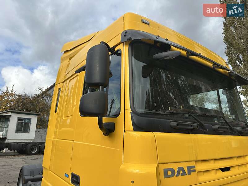 Тягач DAF XF 105 2013 в Киеве