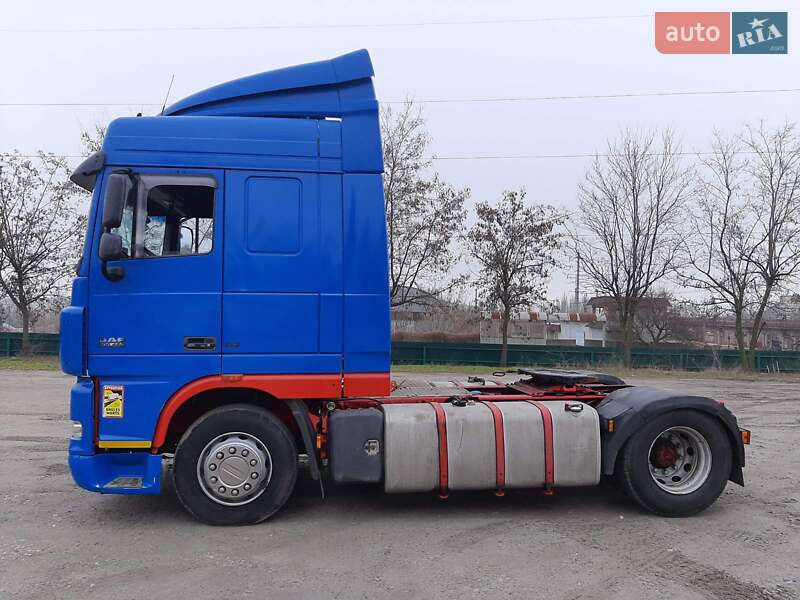 Тягач DAF XF 105 2009 в Запорожье