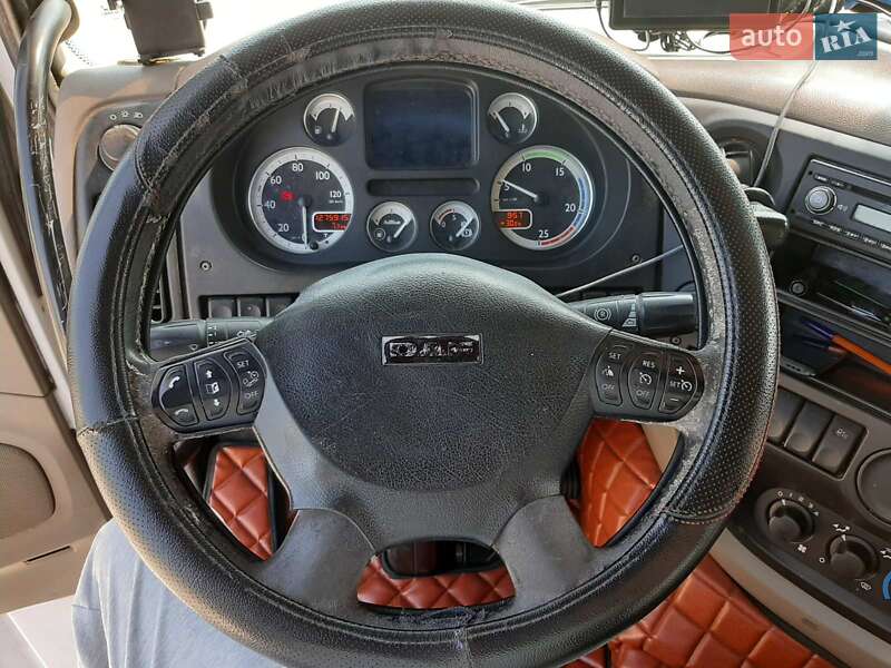 Тягач DAF XF 105 2010 в Запоріжжі