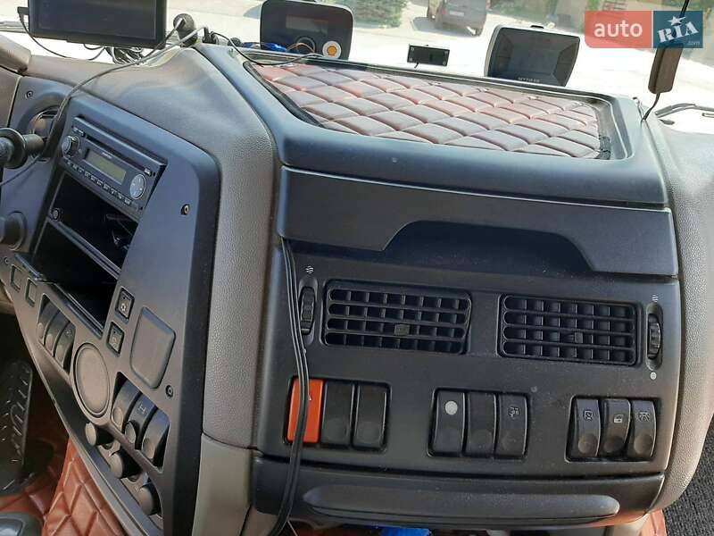 Тягач DAF XF 105 2010 в Запоріжжі