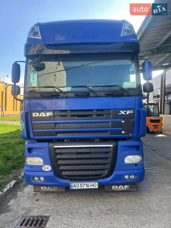 Тягач DAF XF 105 2013 в Ужгороде фото Тягач DAF XF 105 2013 в Ужгороде