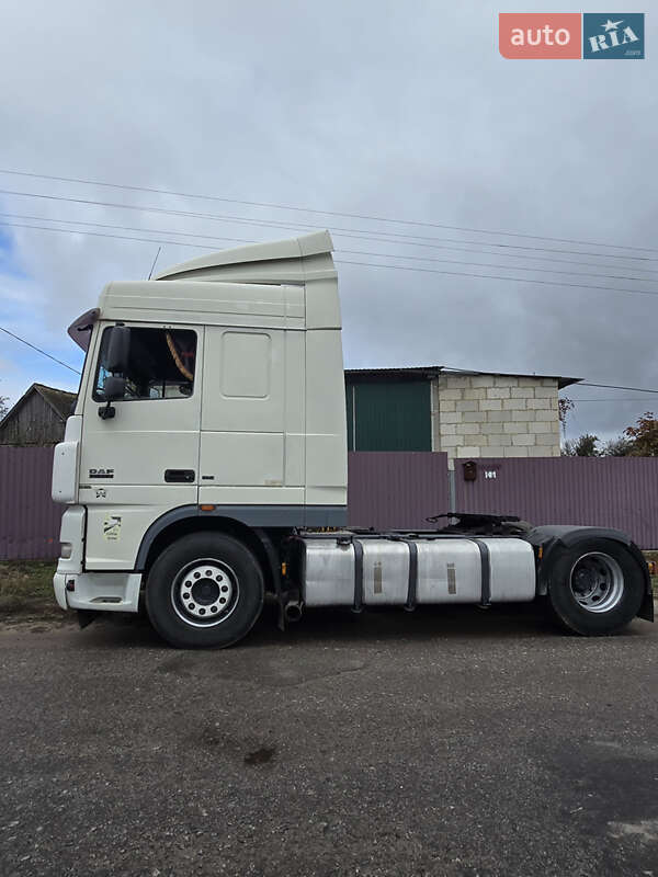 Тягач DAF XF 105 2008 в Бердичеве фото 2 Тягач DAF XF 105 2008 в Бердичеве