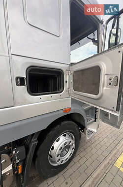 Тягач DAF XF 105 2013 в 