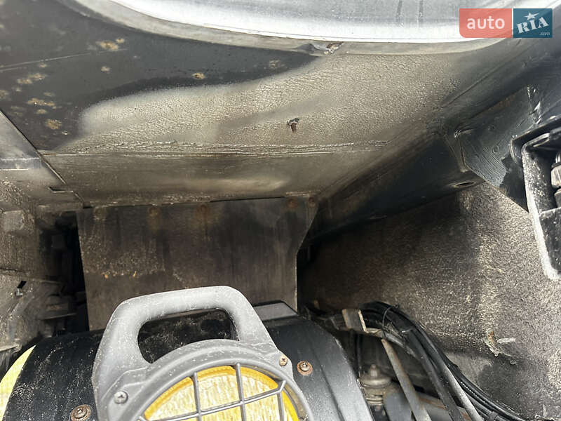 Тягач DAF XF 105 2010 в Умані